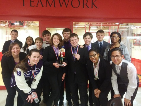 The Piper High School debate team took second place at the Tonganoxie tournament. (Piper photo)