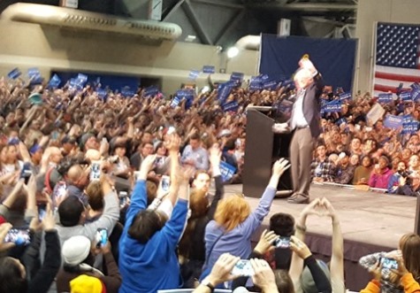 Bernie Sanders, a Democratic presidential candidate, made a campaign stop on Wednesday, Dec. 24, at Bartle Hall in Kansas City, Mo. About 8,000 persons attended the campaign rally. (Photo by William Crum)