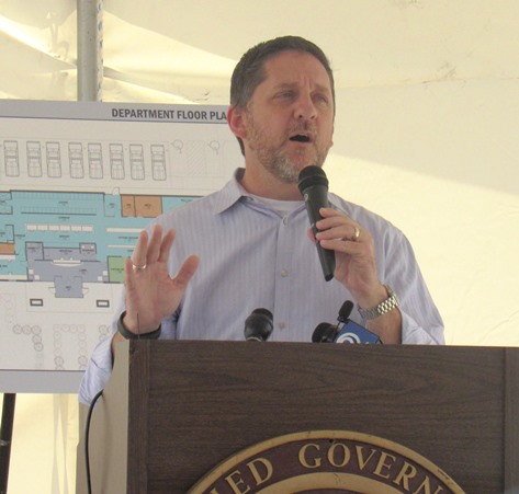 Mayor Mark Holland spoke today at the groundbreaking for the new South Patrol police station at 21st and Metropolitan Avenue. (Staff photo)