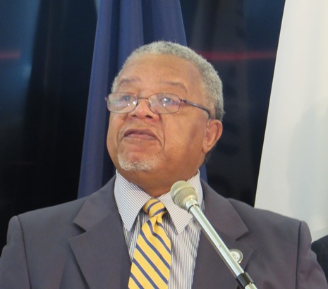 The Rev. Jimmie Banks read an open letter from the clergy of Wyandotte County. (Staff photo)