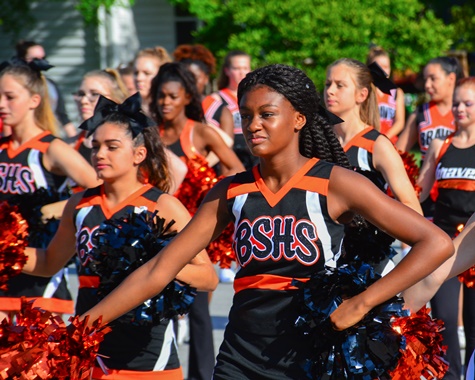 The Bonner Springs High School Cheerleaders marched in the Tiblow Days Parade on Aug. 27. (Photo by Brian Turell)