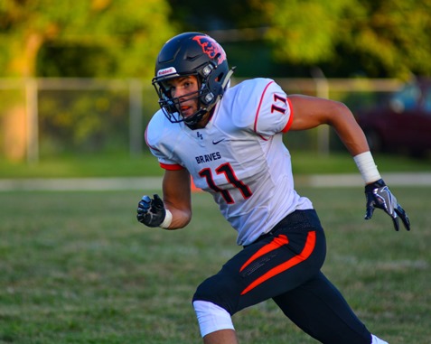 Bonner Springs junior wide receiver Jamison Jackson ran a passing route in the first quarter of the game against Turner High School on Sept. 2. (Photo by Brian Turrel)