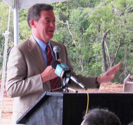 Gov. Sam Brownback today said he was looking forward to see new technological innovations from Amazon at the new facility in Kansas City, Kan. (Staff photo by Mary Rupert)