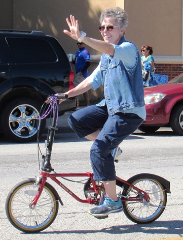 Scenes from the Central Avenue Parade held Saturday morning, Sept. 10, in Kansas City, Kan.  Superintendent Cindy Lane bicycled through the parade route.  (Staff photo by Mary Rupert)