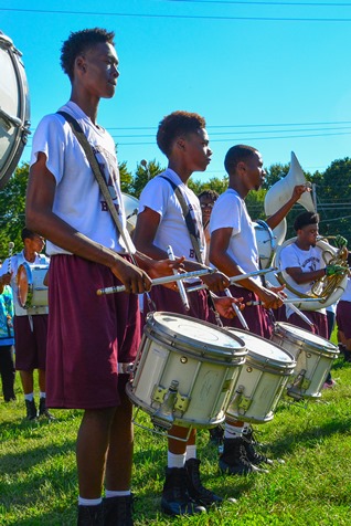 Members of the Washington High School Marching Band participated in a Battle of the Bands with Wyandotte High School following the Leavenworth Road Parade. (Photo by Brian Turrel)