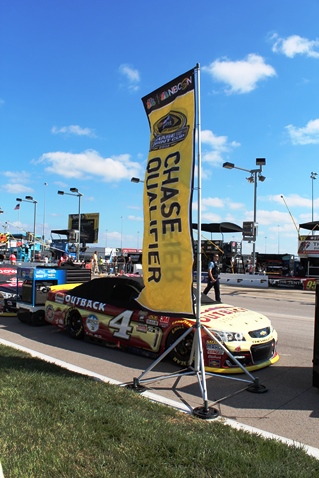 Winner Kevin Harvick's Chevy Camaro before the start of Sunday's Hollywood Casino 400 race at the Kansas Speedway. (Fan photo)