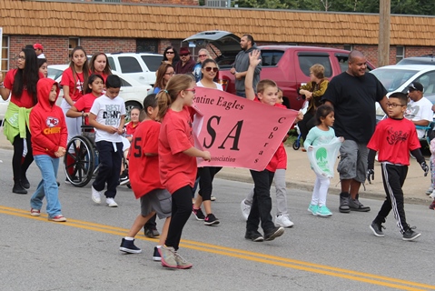 Scenes from the Silver City Day Parade today on Strong Avenue in Kansas City, Kan. (Photo by Steve Rupert)