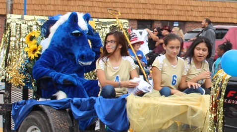 Scenes from the Silver City Day Parade today on Strong Avenue in Kansas City, Kan. (Photo by Steve Rupert)