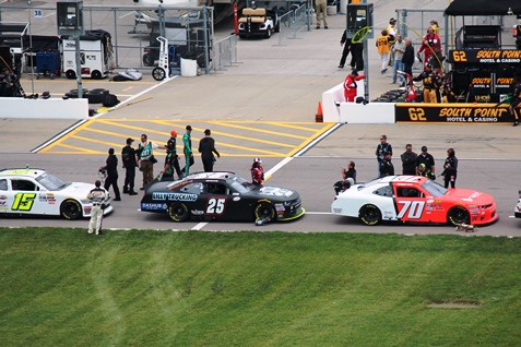 Racing action from the NASCAR XFINITY Series Kansas Lottery 300 race Saturday at the Kansas Speedway in Kansas City, Kan. (Fan photo)