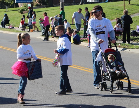 Scenes from the Turner Days Parade on Saturday, Oct. 8, in Kansas City, Kan. Turner Days will continue with a festival, car show and other events on Sunday, Oct. 9, at Steineger Field, near South 58th and Metropolitan. (Photo by Steve Rupert)