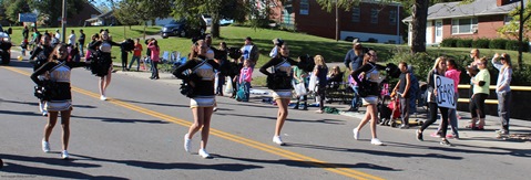 Scenes from the Turner Days Parade on Saturday, Oct. 8, in Kansas City, Kan. Turner Days will continue with a festival, car show and other events on Sunday, Oct. 9, at Steineger Field, near South 58th and Metropolitan. (Photo by Steve Rupert)