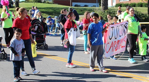 Scenes from the Turner Days Parade on Saturday, Oct. 8, in Kansas City, Kan. Turner Days will continue with a festival, car show and other events on Sunday, Oct. 9, at Steineger Field, near South 58th and Metropolitan. (Photo by Steve Rupert)