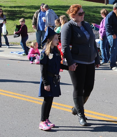 Scenes from the Turner Days Parade on Saturday, Oct. 8, in Kansas City, Kan. Turner Days will continue with a festival, car show and other events on Sunday, Oct. 9, at Steineger Field, near South 58th and Metropolitan. (Photo by Steve Rupert)