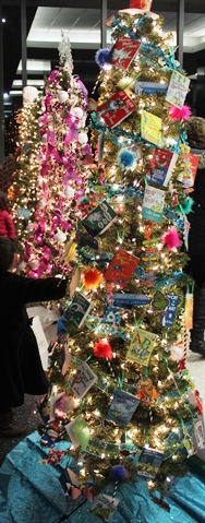 More scenes from the holiday lighting ceremony Friday night at Kansas City, Kan., City Hall. (Photo by Steve Rupert)