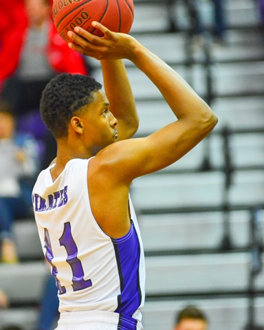 Jalen Taylor concentrated prior to a free throw in the second quarter.  Piper led Ottawa 41 to 31 at halftime. (Photo by Brian Turrel)